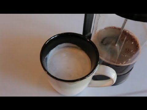 How to Make a Cappuccino With French Press Coffee :